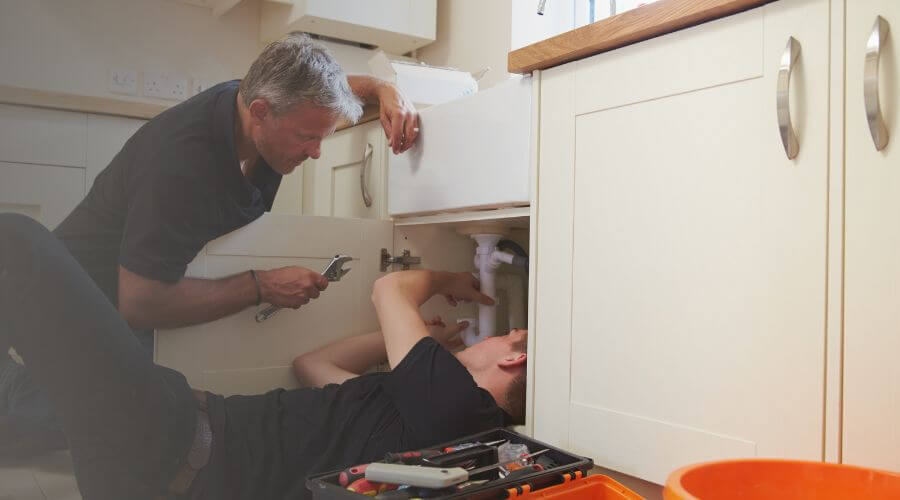 Professional burst pipe repair services in Horseshoe Bend, AR